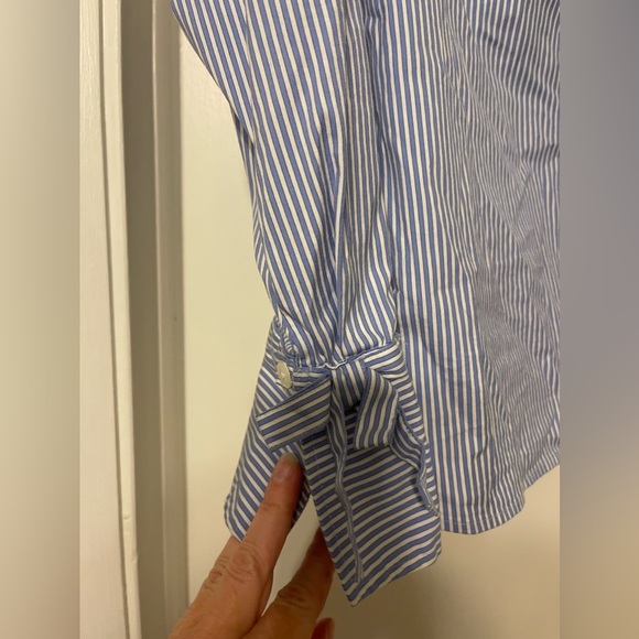 Talbots blouse with button back and tie detail at cuffs - Picture 2 of 4